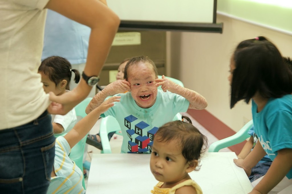 Logicbase Interactive Outreach Program 2016, Sharing Happiness and Joy to Kids during Sir Bryan’s Birthday