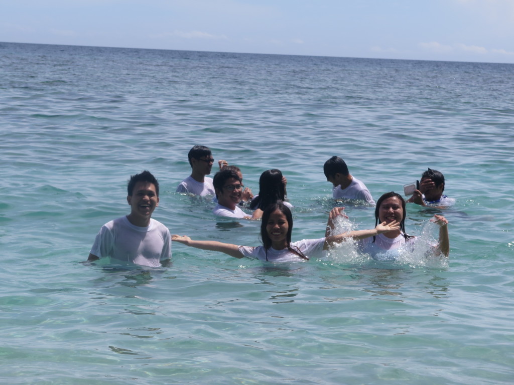 LogicBase Interactive Team Building - Swimming